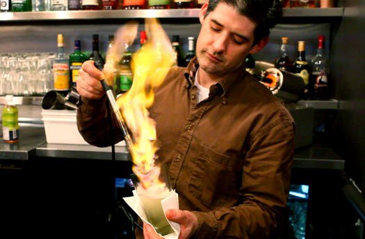 Drink Hi-Tech Cocktails From Water Baths, Paint-Cans, Vacuum Pots